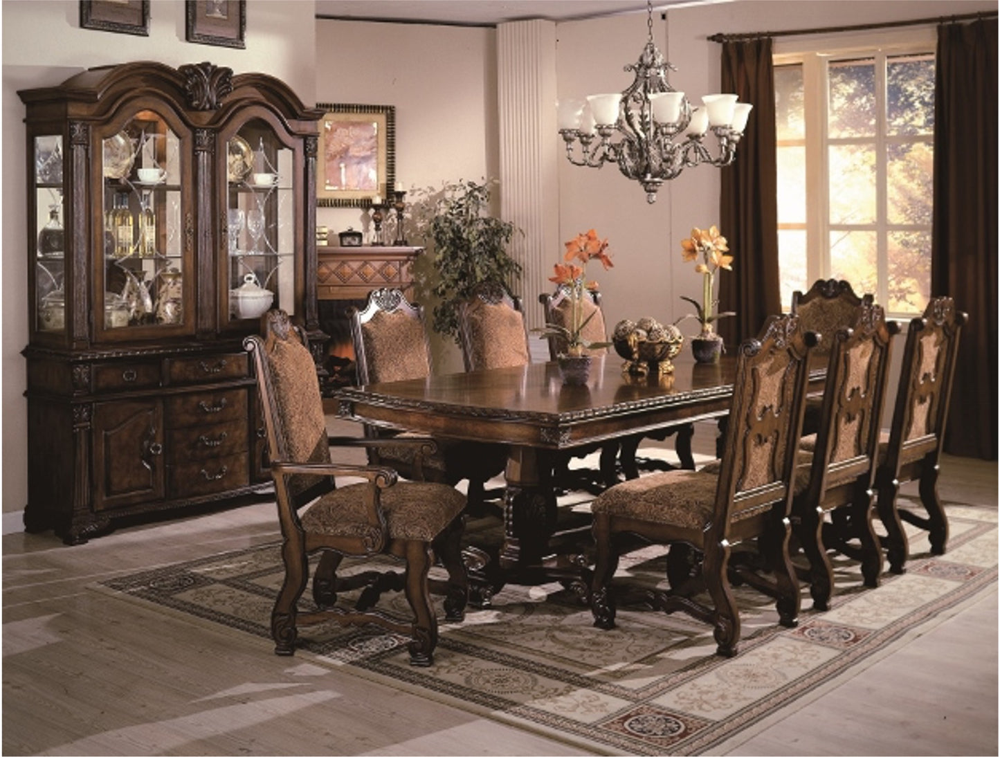 8pcs King size Dinnig table